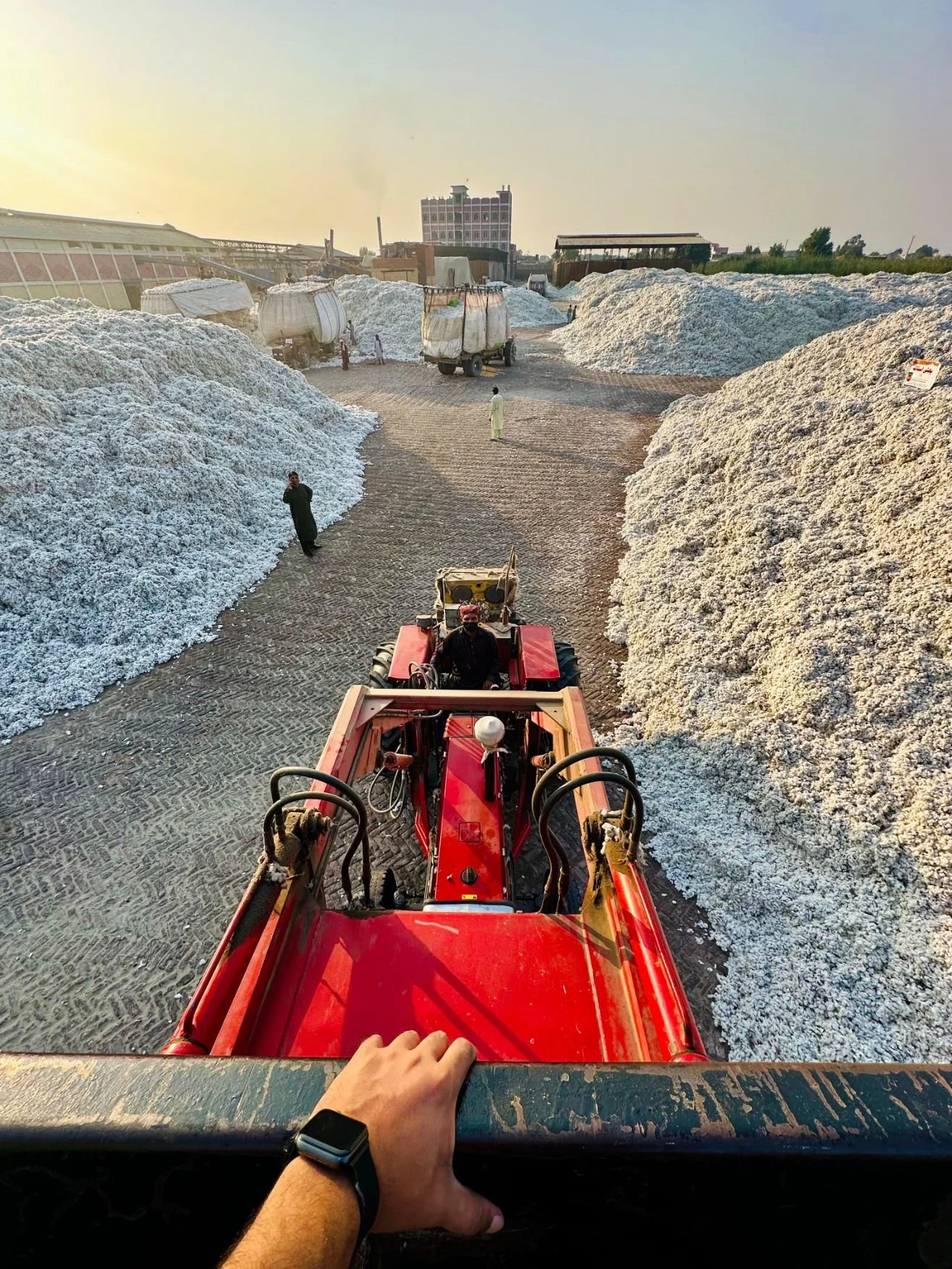 Work life at CottonConnect_Sunset Ariel view from a Shovel depicting segregation as per our CoC_Pakistan_PSCP_Ishtiaq